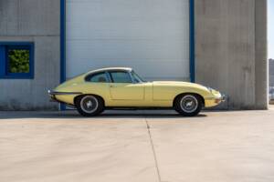 Image 42/78 de Jaguar E-Type (1969)
