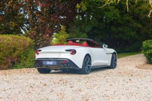 Bild 11/37 von Aston Martin Vanquish Zagato Volante (2017)