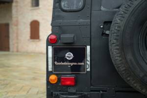 Bild 14/50 von Land Rover 90 (1985)