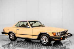 Bild 24/34 von Mercedes-Benz 380 SL (1982)