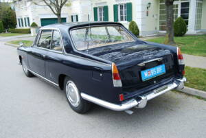 Image 3/24 of Lancia Flaminia Coupe Pininfarina 3B (1963)