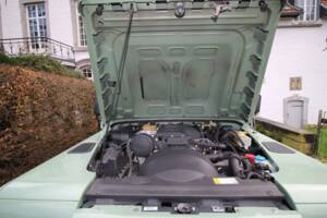 Bild 21/24 von Land Rover Defender 110 Heritage (2015)