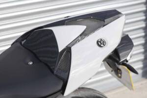 Image 35/47 of BMW HP2 Sport (2010)