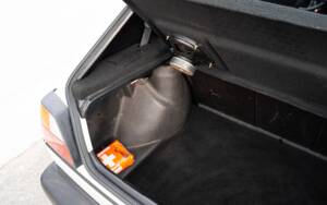 Image 42/48 de Volkswagen Golf Mk II GTi 16V 1.8 (1990)