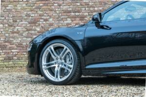 Image 40/50 de Audi R8 V10 (2011)