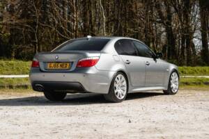 Bild 5/50 von BMW 550i (2006)