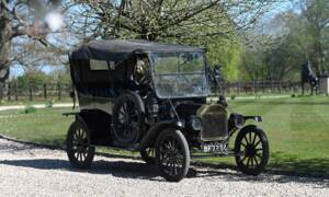 Image 1/20 of Ford Model T Touring (1914)