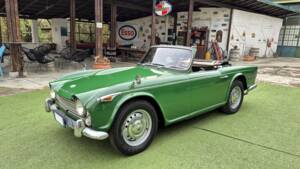 Image 17/66 of Triumph TR 4A IRS (1966)