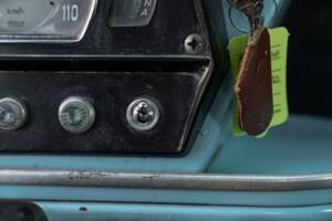 Bild 35/50 von FIAT 600 T Coriasco (1968)