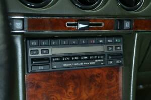 Imagen 17/50 de Mercedes-Benz 380 SL (1984)