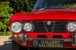 Imagen 40/50 de Alfa Romeo 2000 GT Veloce (1972)