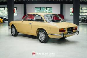 Bild 9/25 von Alfa Romeo 2000 GTV (1972)