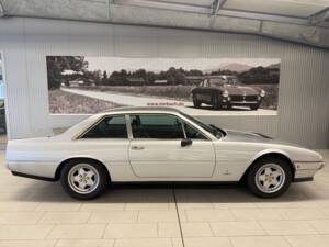 Image 7/18 of Ferrari 412 (1986)