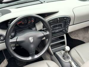 Imagen 27/34 de Porsche Boxster (2000)