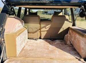 Image 8/8 of Land Rover Range Rover Classic 3.9 (1990)