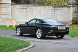 Afbeelding 4/50 van Jaguar XK8 4.0 (2002)