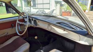 Image 39/71 of Volkswagen Karmann Ghia 1200 (1962)