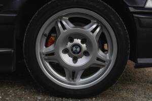 Image 36/80 of BMW M3 (1994)