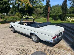 Imagen 13/29 de Mercedes-Benz 280 SE (1968)