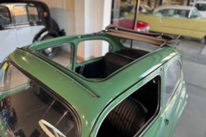 Immagine 33/36 di SEAT 600 D (1966)