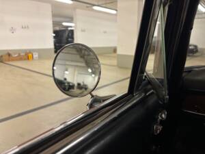 Afbeelding 15/33 van Alfa Romeo Giulia 1600 GT Junior (1972)