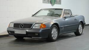 Bild 1/34 von Mercedes-Benz 500 SL (1991)