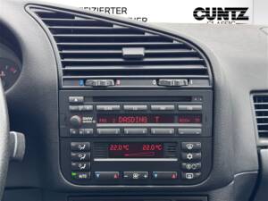 Bild 20/54 von BMW 320i (1999)