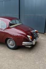 Image 11/49 of Jaguar Mk II 3.4 (1967)