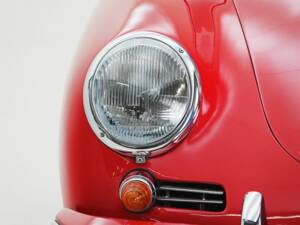 Image 13/15 of Porsche 356 B 1600 Roadster (1963)