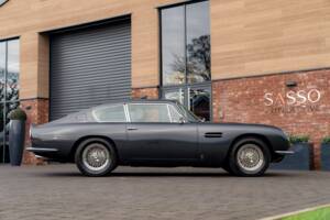 Image 20/79 of Aston Martin DB 6 (1968)