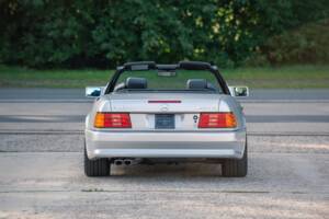 Bild 9/38 von Mercedes-Benz SL 600 6.0 AMG (1994)