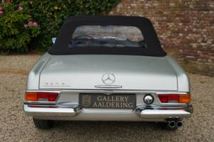 Imagen 26/50 de Mercedes-Benz 280 SL (1969)