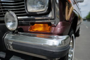 Image 60/96 of Jeep Wagoneer Limited (1982)