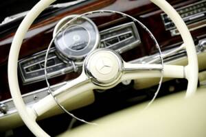 Bild 20/25 von Mercedes-Benz 300 S Roadster (1954)
