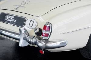 Image 30/50 de Mercedes-Benz 190 SL (1960)