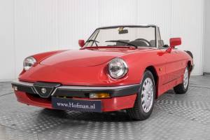 Image 37/50 of Alfa Romeo 2.0 Spider QV (1988)