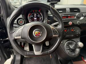 Image 11/17 of Abarth 595C (2015)