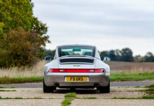 Bild 9/16 von Porsche 911 Carrera (1997)