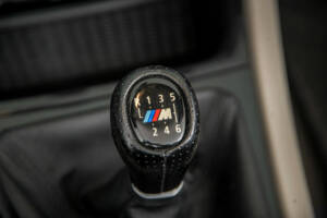 Image 33/50 of BMW 125i (2008)