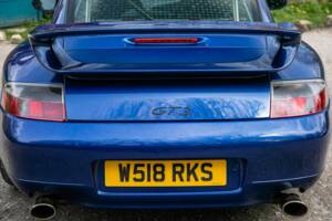 Immagine 38/42 di Porsche 911 GT3 (2000)