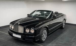 Image 1/7 of Bentley Azure (2006)