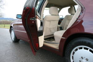 Immagine 29/69 di Mercedes-Benz 500 SE (1992)