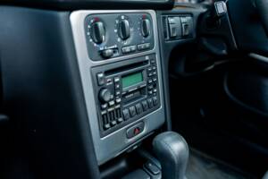 Image 30/48 of Volvo C70 2.0 T (2001)