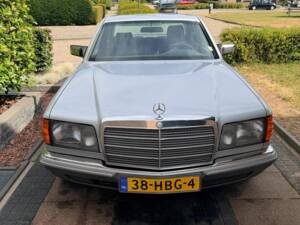 Bild 1/8 von Mercedes-Benz 280 S (1982)