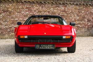 Image 15/50 de Ferrari 308 GTSi (1981)