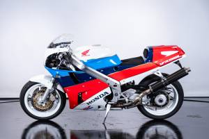 Bild 1/48 von Honda DUMMY (1997)
