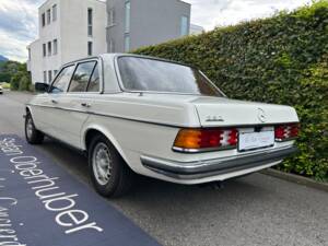 Bild 8/31 von Mercedes-Benz 280 (1978)