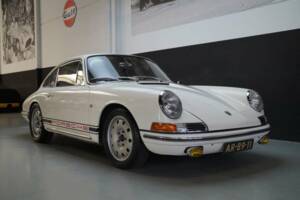 Imagen 2/50 de Porsche 911 2.0 (1965)