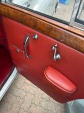 Bild 18/36 von Jaguar Mk IX (1960)