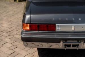 Bild 37/50 von Toyota Century (2003)